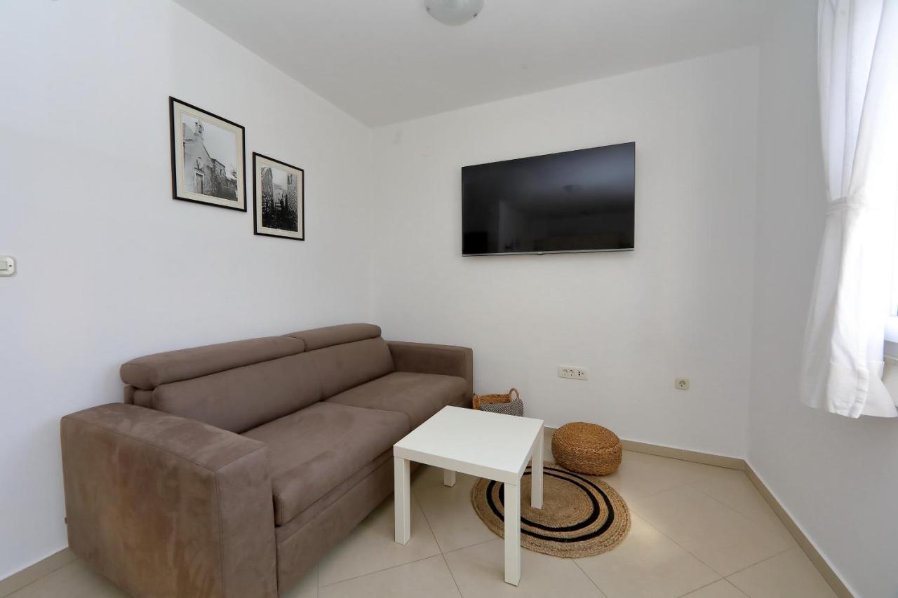 Apartments Nina Bibinje Esterno foto